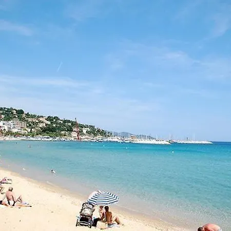 شقة Bormes-les-mimosas, 1 Piece, 4 Personnes - Fr-1-251-597