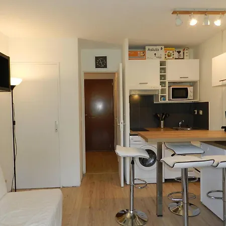 شقة Bormes-les-mimosas, 1 Piece, 4 Personnes - Fr-1-251-597 *